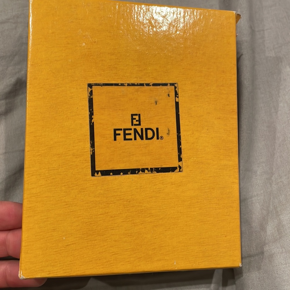 Fendi wallet - Picture 2 of 10